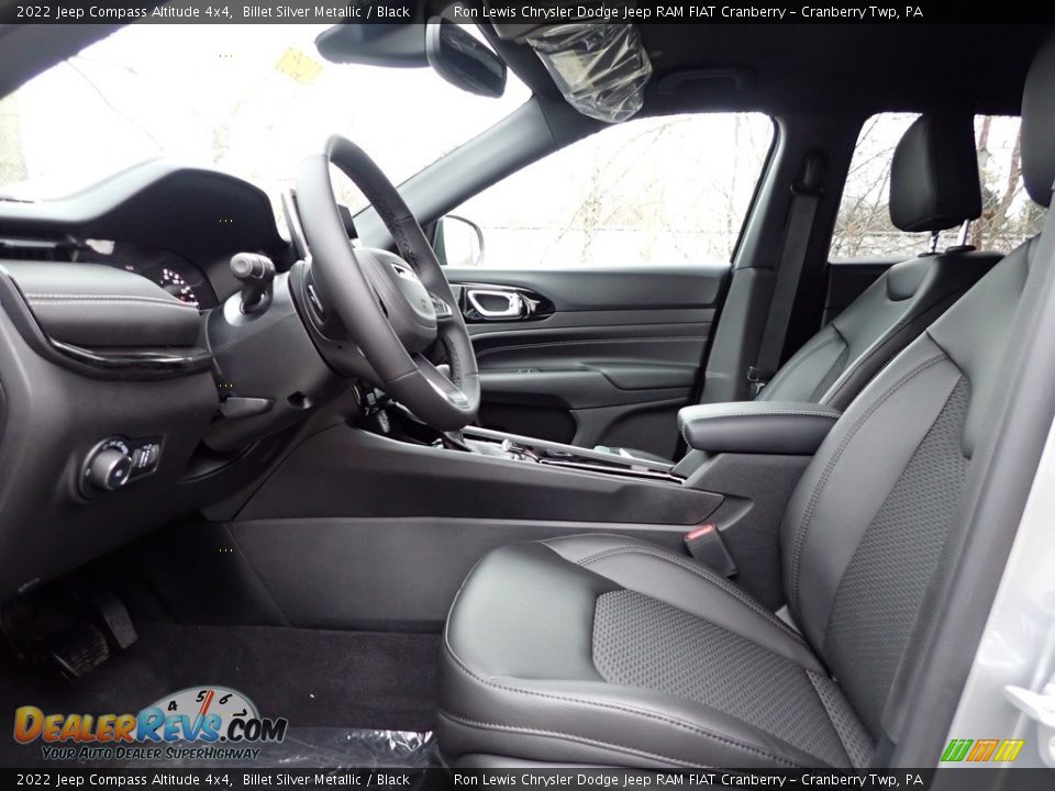 Front Seat of 2022 Jeep Compass Altitude 4x4 Photo #12