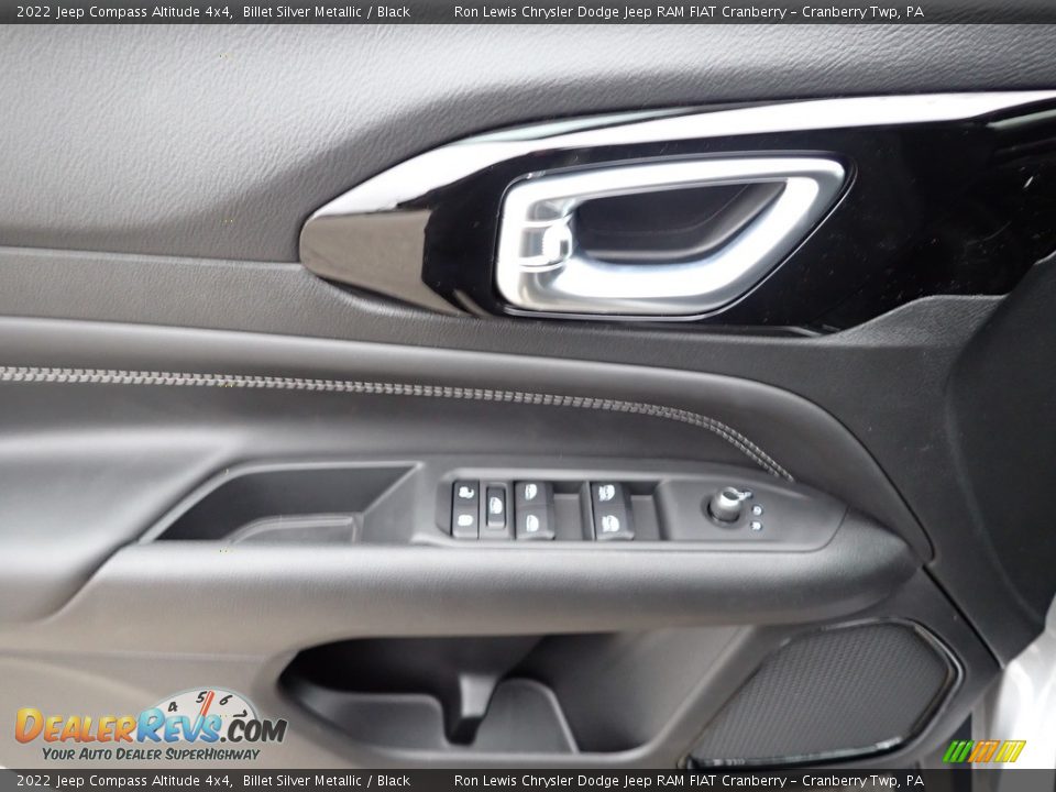 Door Panel of 2022 Jeep Compass Altitude 4x4 Photo #13