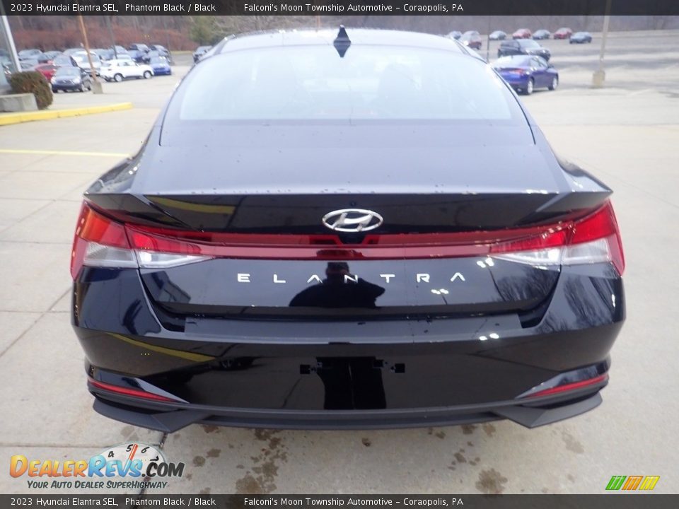 2023 Hyundai Elantra SEL Phantom Black / Black Photo #3