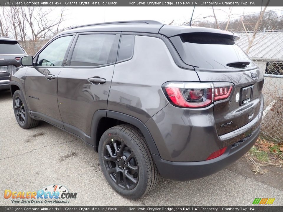 2022 Jeep Compass Altitude 4x4 Granite Crystal Metallic / Black Photo #6