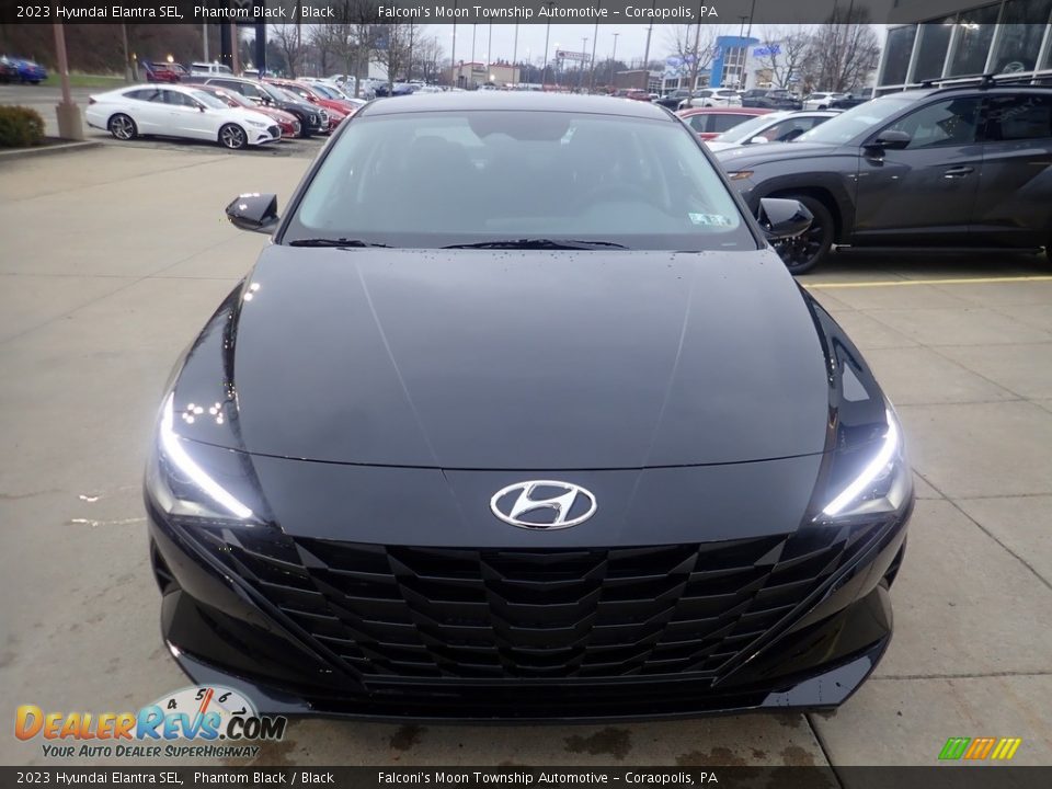 2023 Hyundai Elantra SEL Phantom Black / Black Photo #8