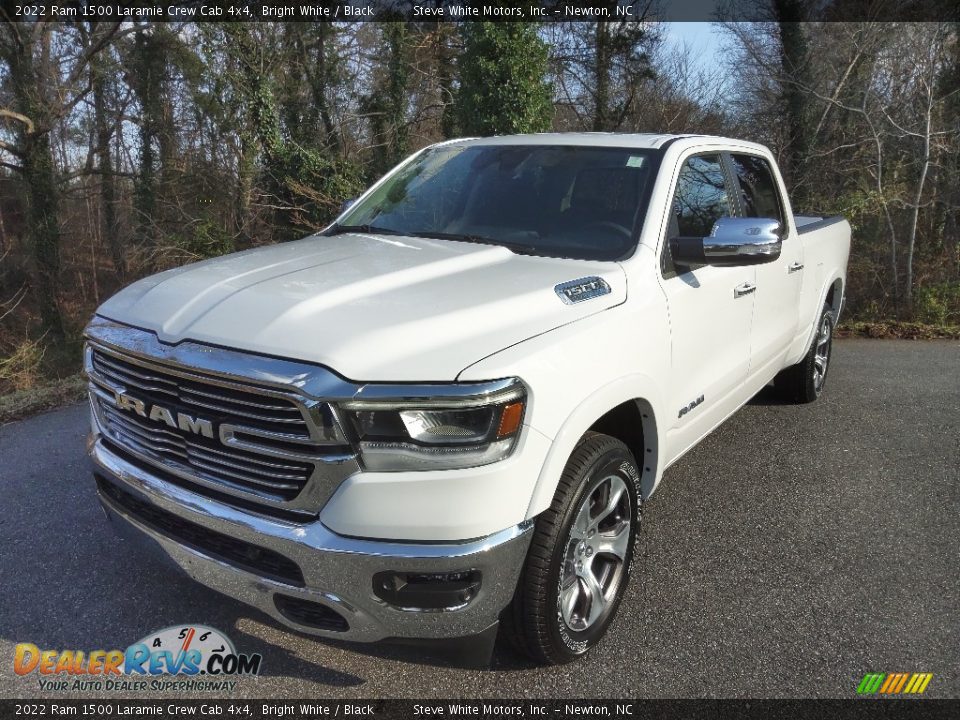 2022 Ram 1500 Laramie Crew Cab 4x4 Bright White / Black Photo #2