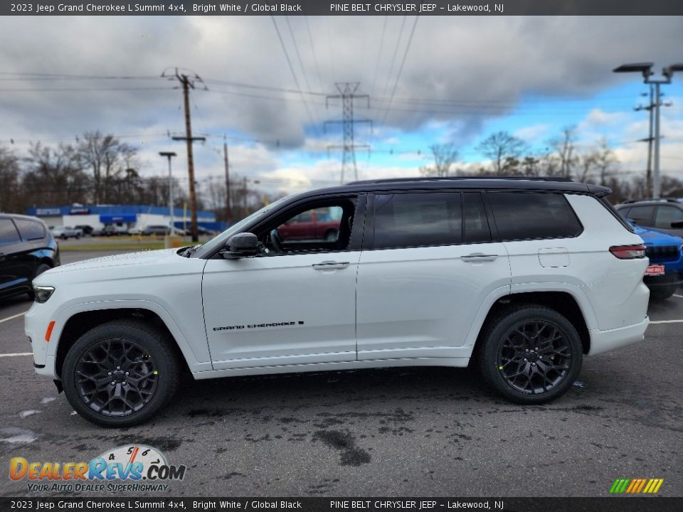 2023 Jeep Grand Cherokee L Summit 4x4 Bright White / Global Black Photo #3