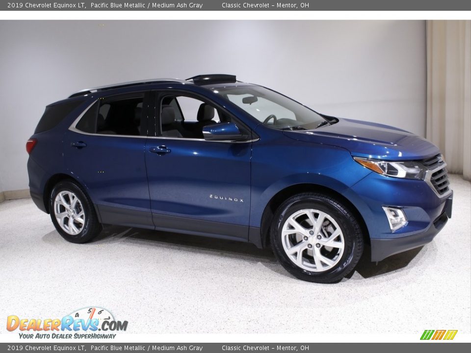 2019 Chevrolet Equinox LT Pacific Blue Metallic / Medium Ash Gray Photo #1