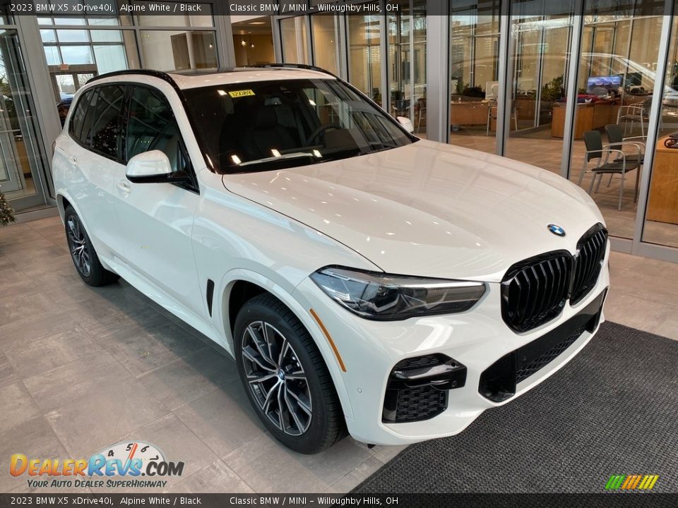 2023 BMW X5 xDrive40i Alpine White / Black Photo #1