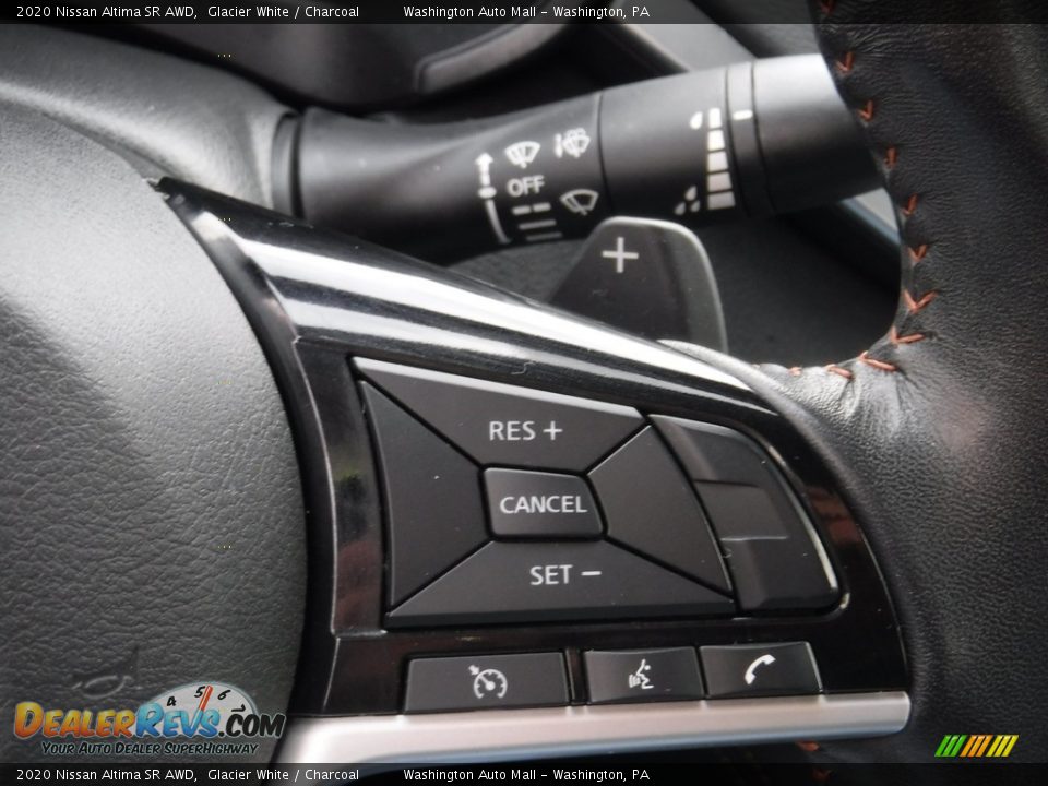 2020 Nissan Altima SR AWD Steering Wheel Photo #10