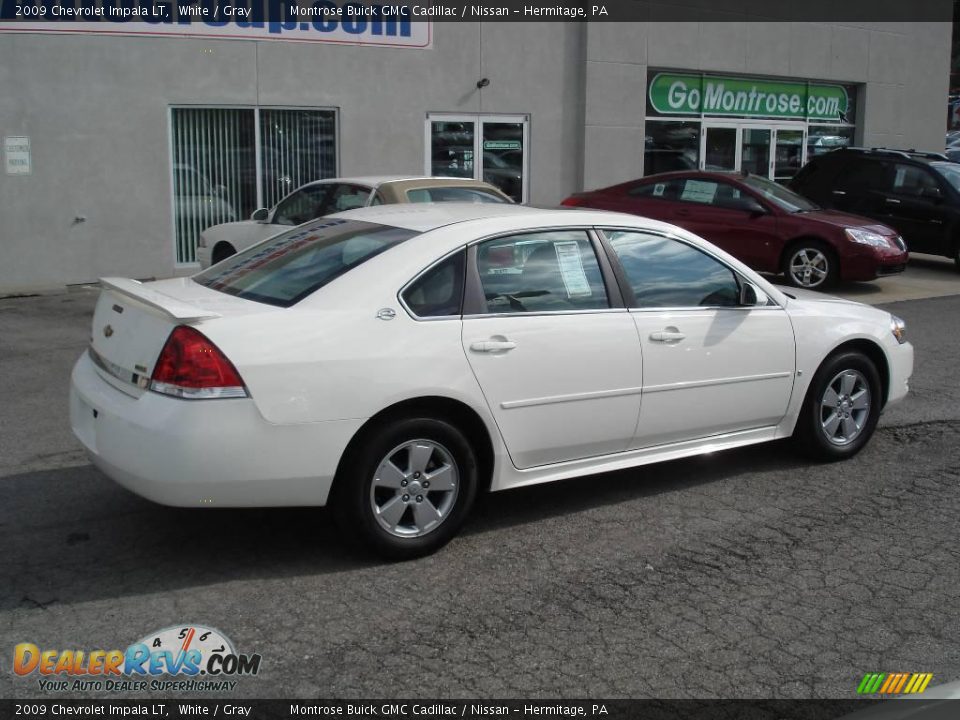 2009 Chevrolet Impala LT White / Gray Photo #2