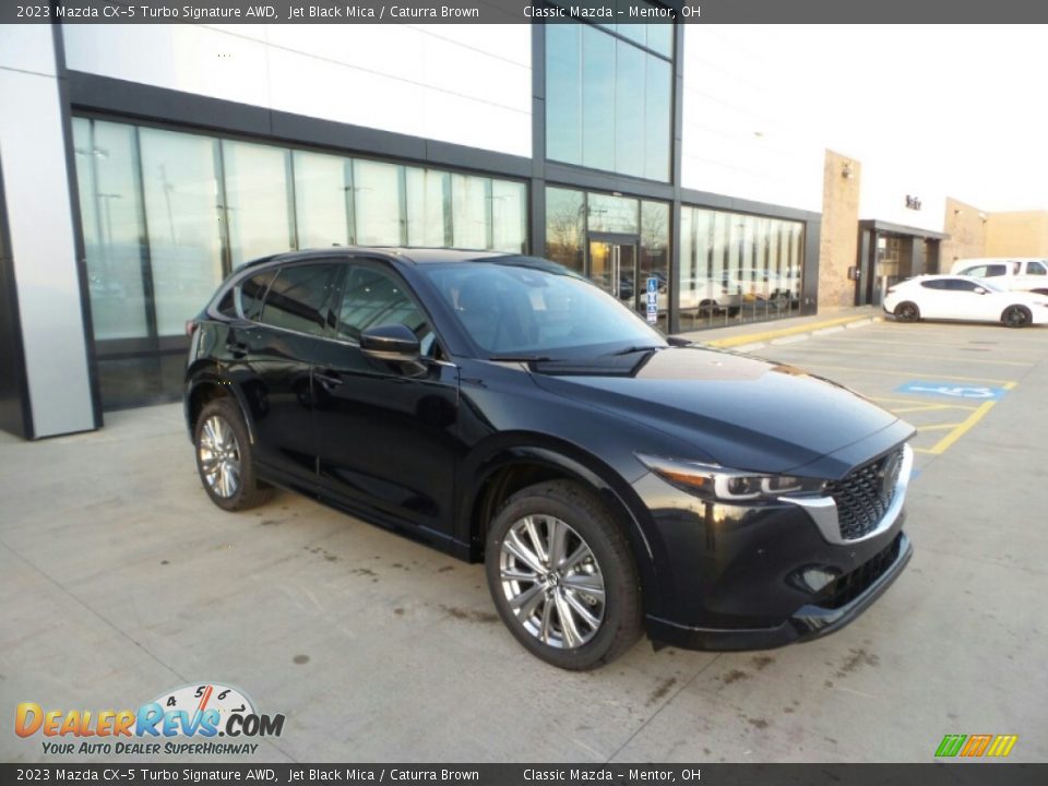 Front 3/4 View of 2023 Mazda CX-5 Turbo Signature AWD Photo #1