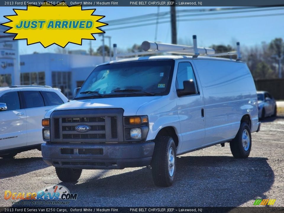 2013 Ford E Series Van E250 Cargo Oxford White / Medium Flint Photo #1