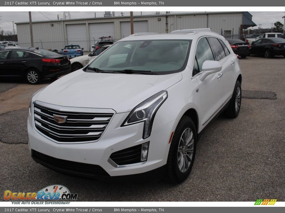 2017 Cadillac XT5 Luxury Crystal White Tricoat / Cirrus Photo #1