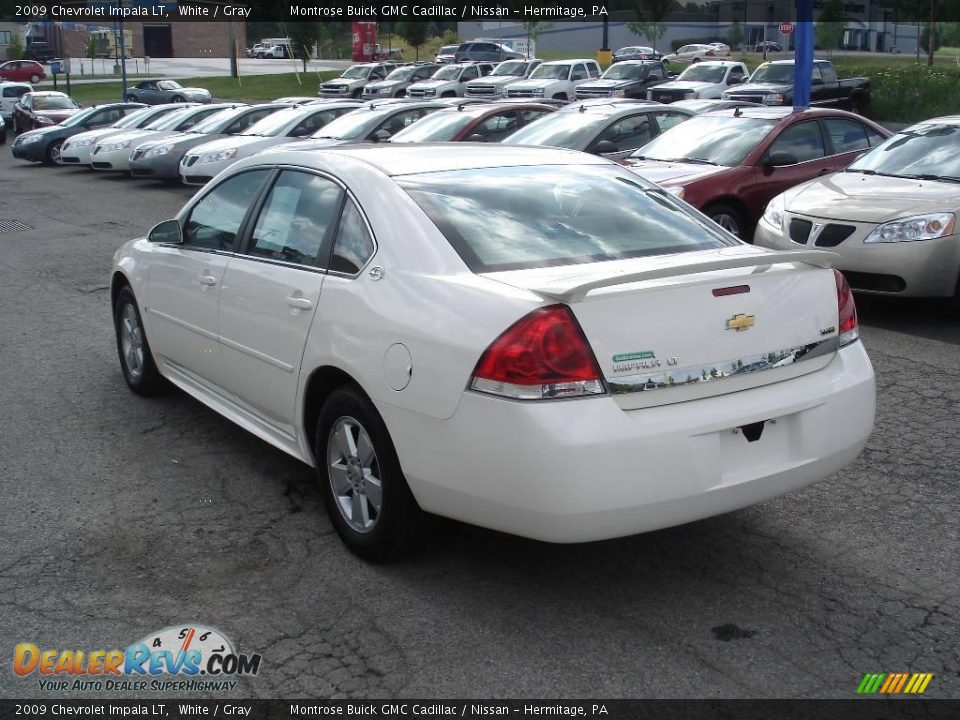 2009 Chevrolet Impala LT White / Gray Photo #5