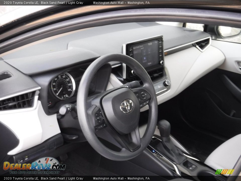 2020 Toyota Corolla LE Black Sand Pearl / Light Gray Photo #17