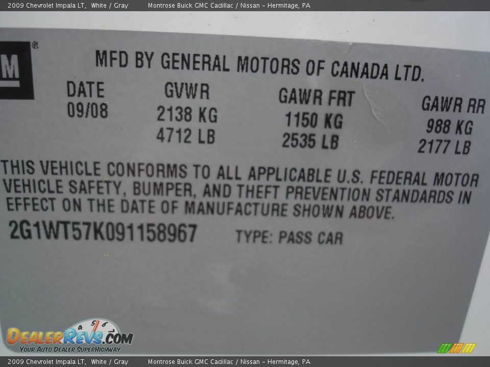 2009 Chevrolet Impala LT White / Gray Photo #11