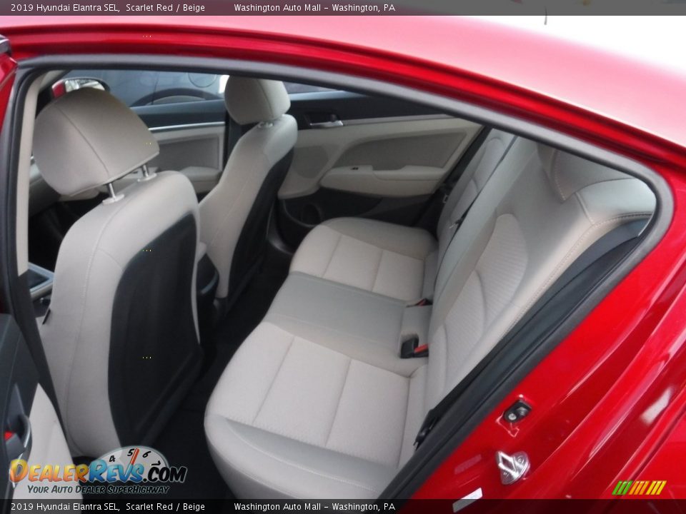 2019 Hyundai Elantra SEL Scarlet Red / Beige Photo #28