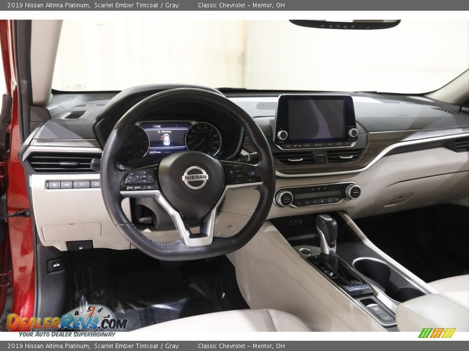 Dashboard of 2019 Nissan Altima Platinum Photo #6