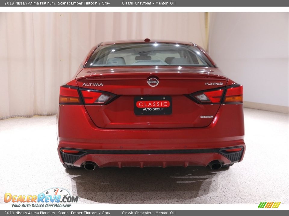 2019 Nissan Altima Platinum Scarlet Ember Tintcoat / Gray Photo #20