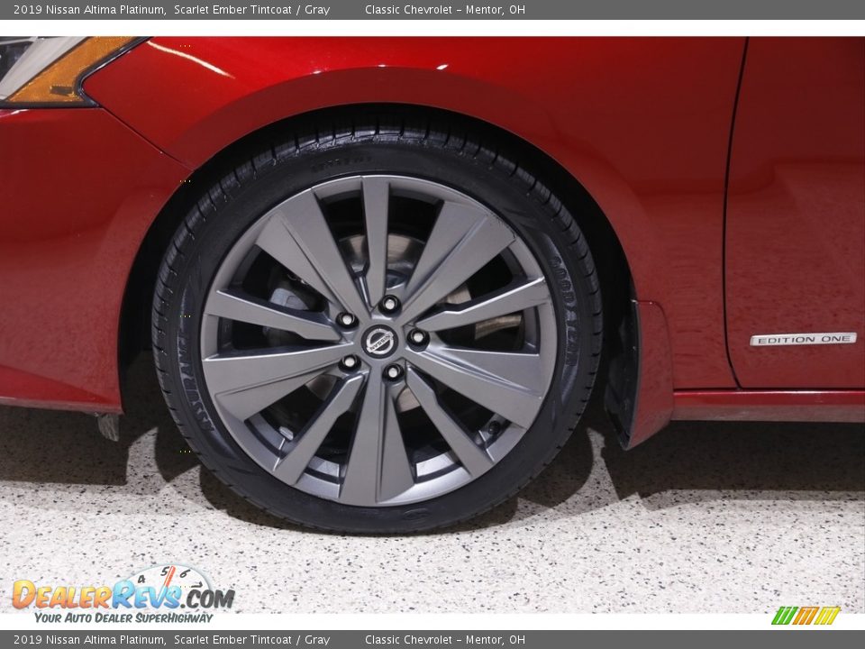 2019 Nissan Altima Platinum Wheel Photo #22