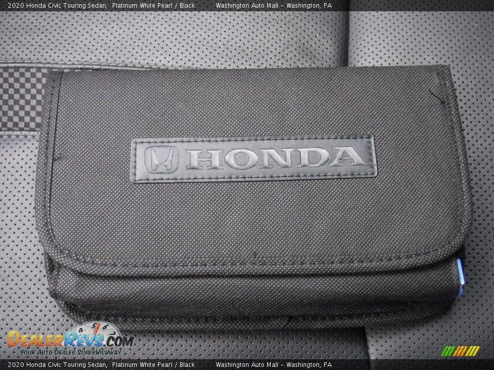 2020 Honda Civic Touring Sedan Platinum White Pearl / Black Photo #28
