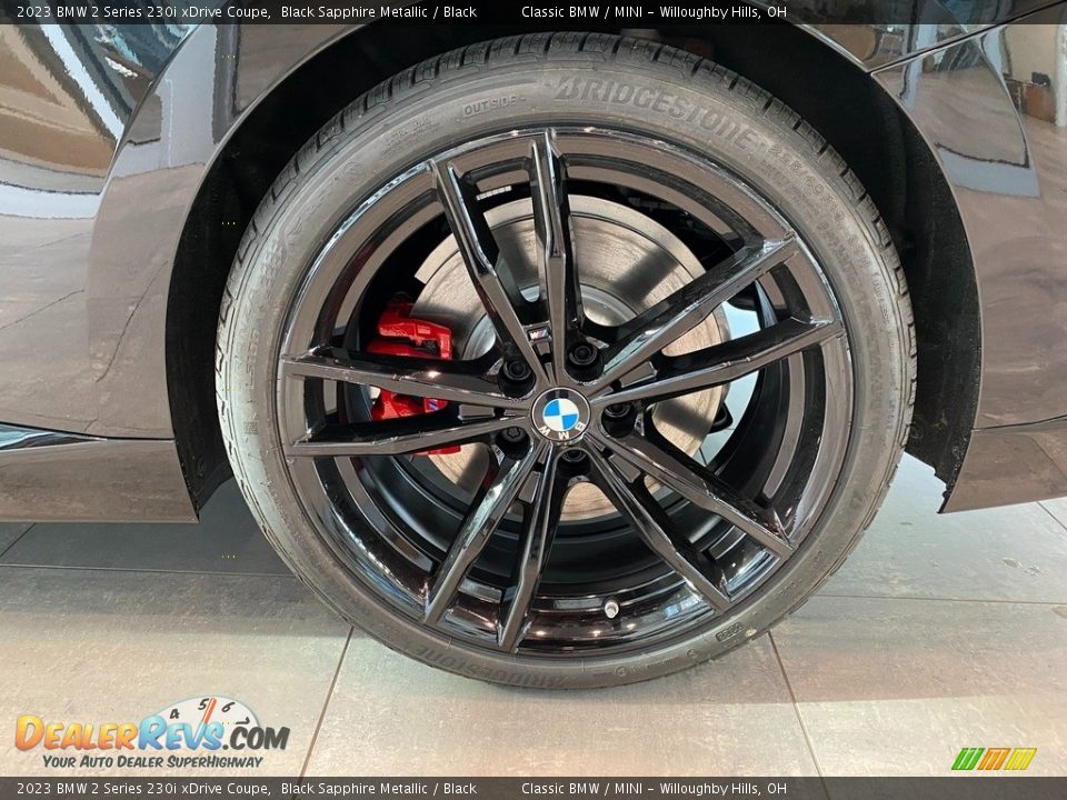 2023 BMW 2 Series 230i xDrive Coupe Wheel Photo #3