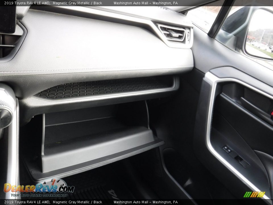 2019 Toyota RAV4 LE AWD Magnetic Gray Metallic / Black Photo #28