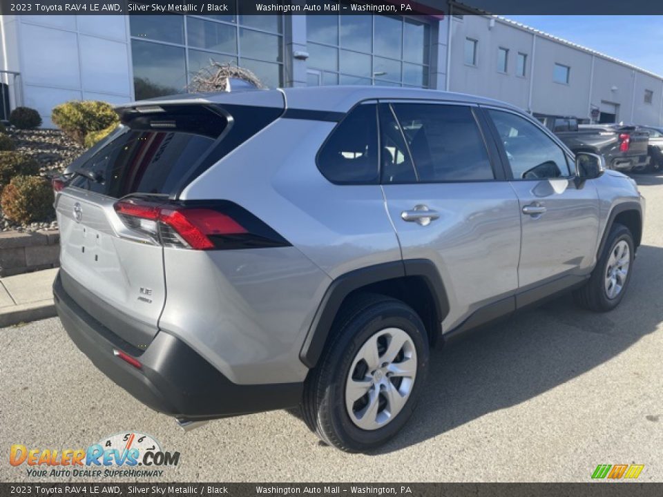 2023 Toyota RAV4 LE AWD Silver Sky Metallic / Black Photo #9