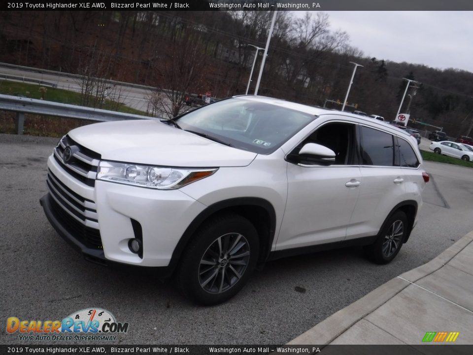 2019 Toyota Highlander XLE AWD Blizzard Pearl White / Black Photo #10