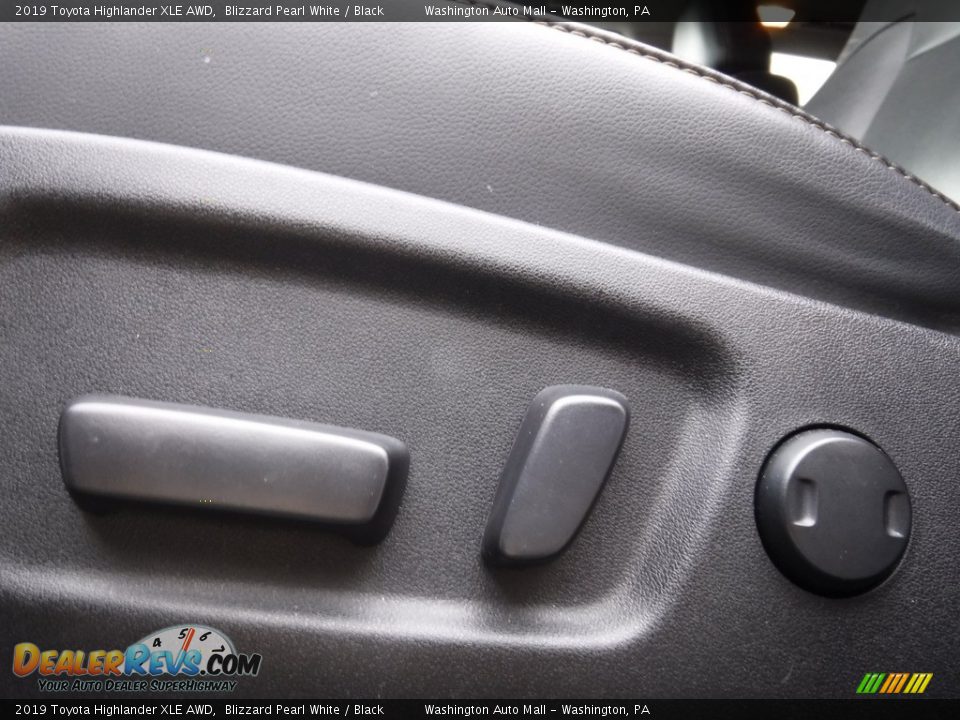 2019 Toyota Highlander XLE AWD Blizzard Pearl White / Black Photo #20