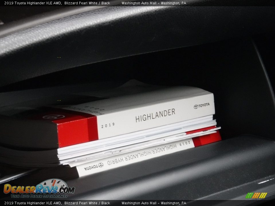 2019 Toyota Highlander XLE AWD Blizzard Pearl White / Black Photo #30