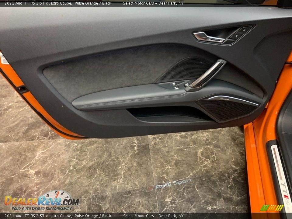 Door Panel of 2021 Audi TT RS 2.5T quattro Coupe Photo #17
