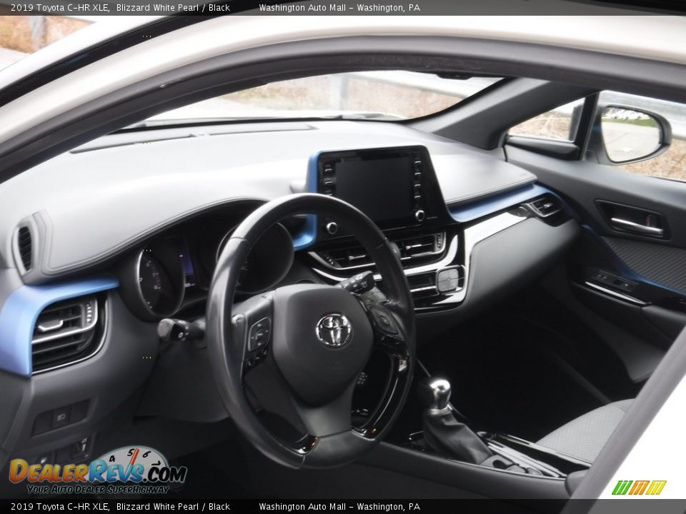 2019 Toyota C-HR XLE Blizzard White Pearl / Black Photo #18