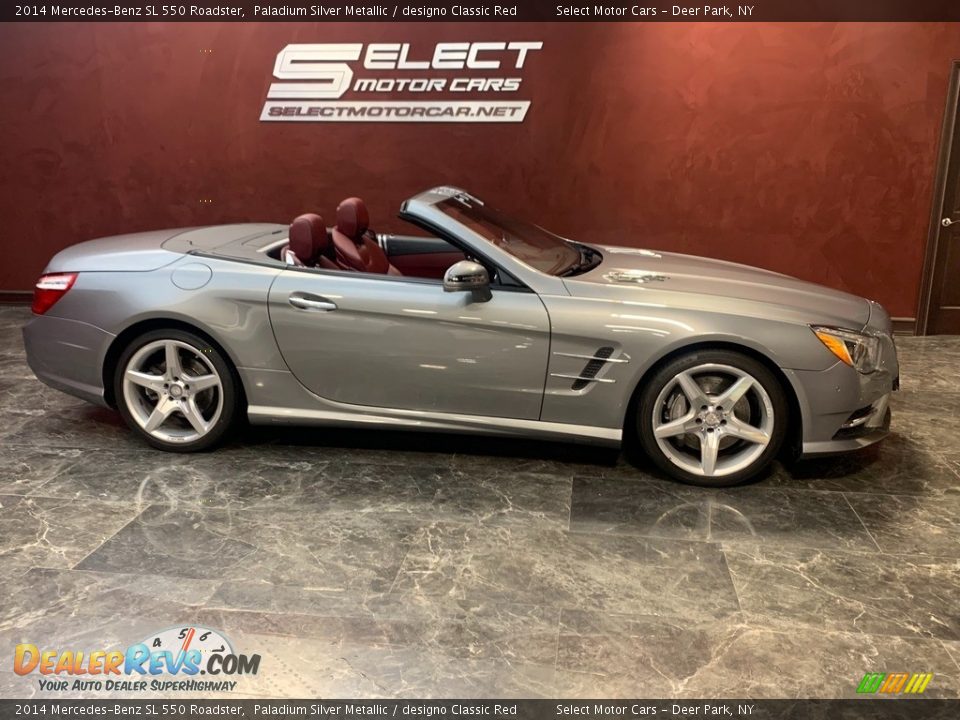 2014 Mercedes-Benz SL 550 Roadster Paladium Silver Metallic / designo Classic Red Photo #7