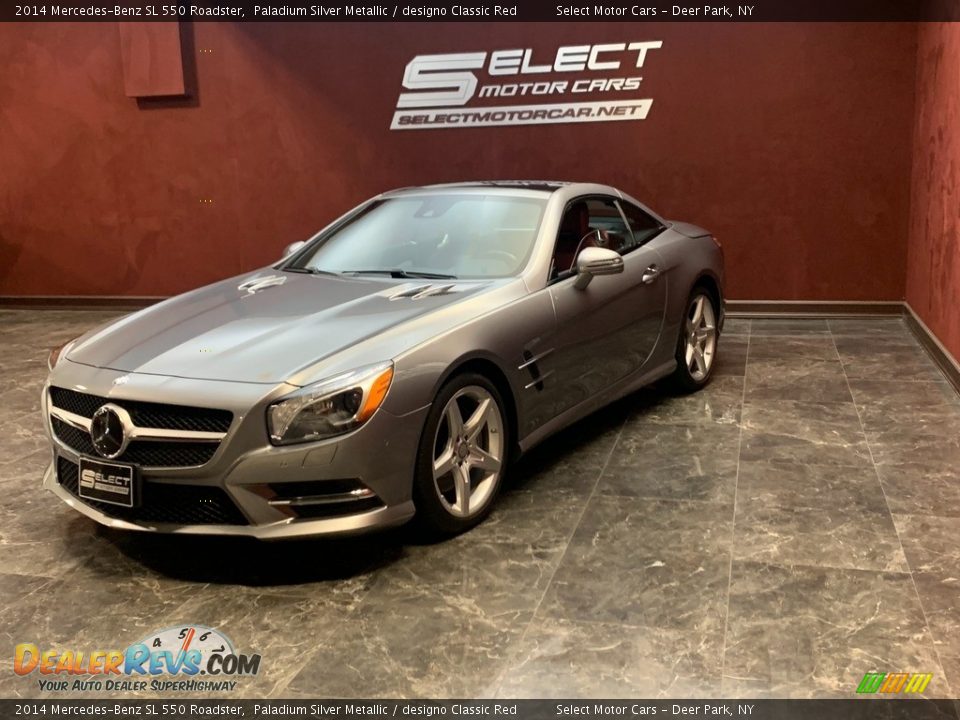 2014 Mercedes-Benz SL 550 Roadster Paladium Silver Metallic / designo Classic Red Photo #9