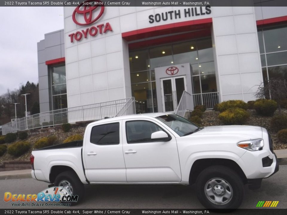 2022 Toyota Tacoma SR5 Double Cab 4x4 Super White / Cement Gray Photo #2