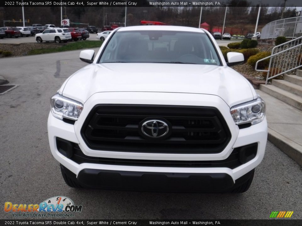 2022 Toyota Tacoma SR5 Double Cab 4x4 Super White / Cement Gray Photo #4