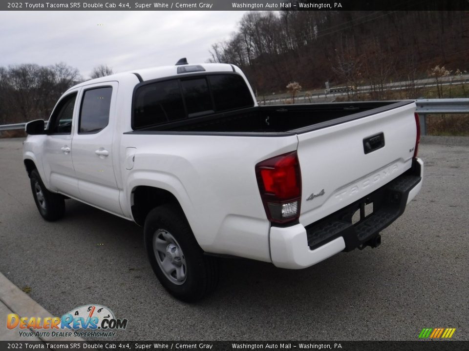 2022 Toyota Tacoma SR5 Double Cab 4x4 Super White / Cement Gray Photo #7