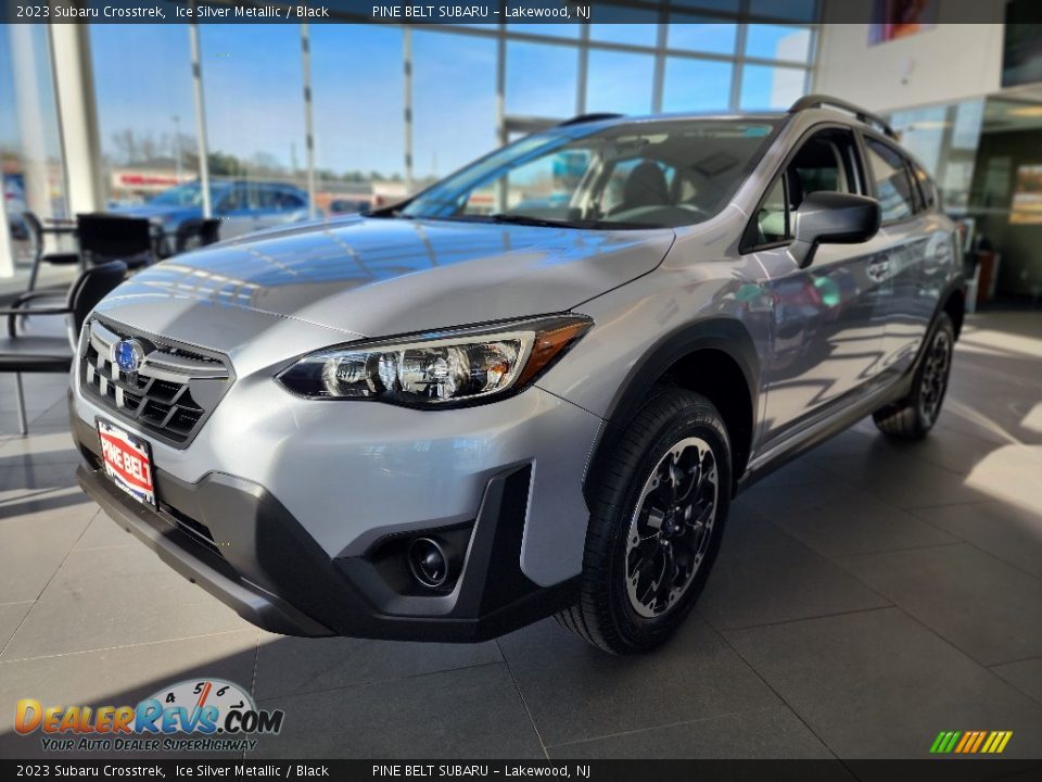 2023 Subaru Crosstrek Ice Silver Metallic / Black Photo #1