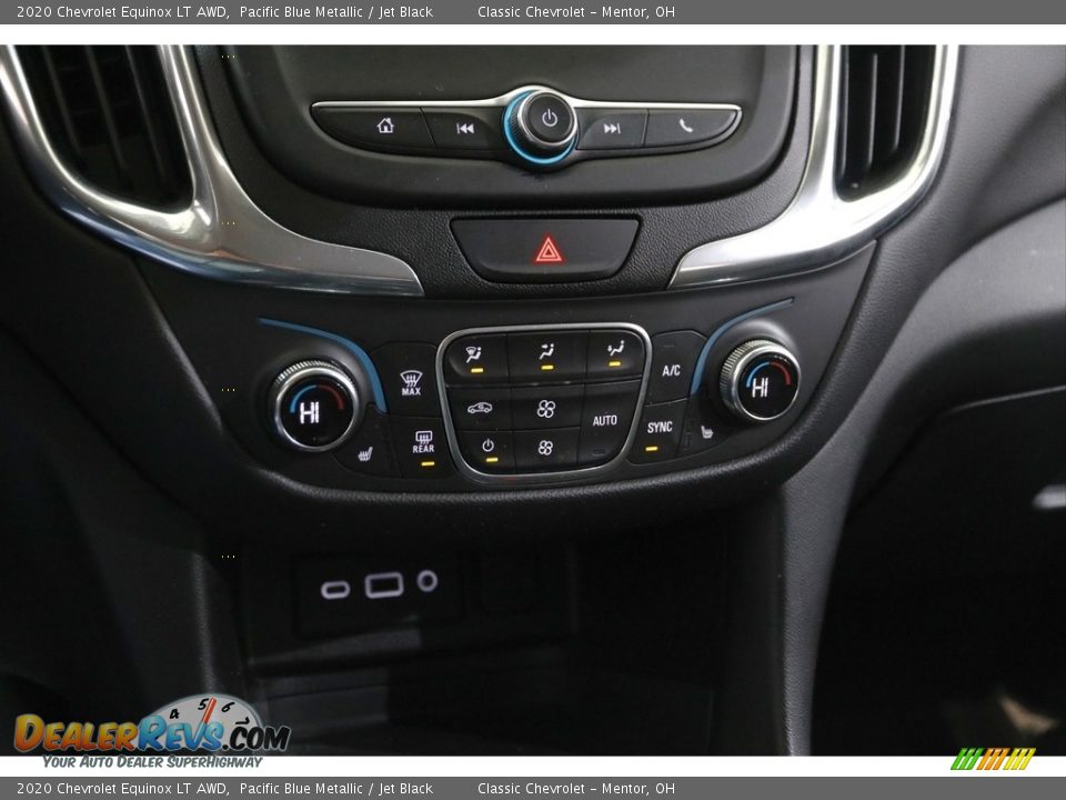 2020 Chevrolet Equinox LT AWD Pacific Blue Metallic / Jet Black Photo #13