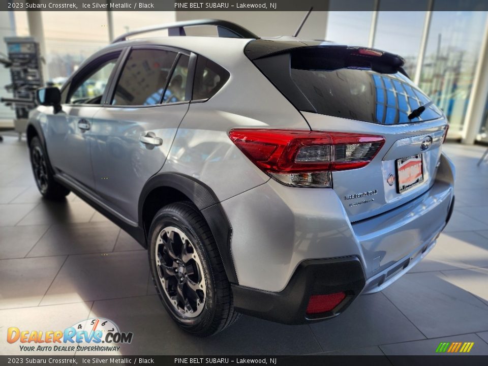 2023 Subaru Crosstrek Ice Silver Metallic / Black Photo #4