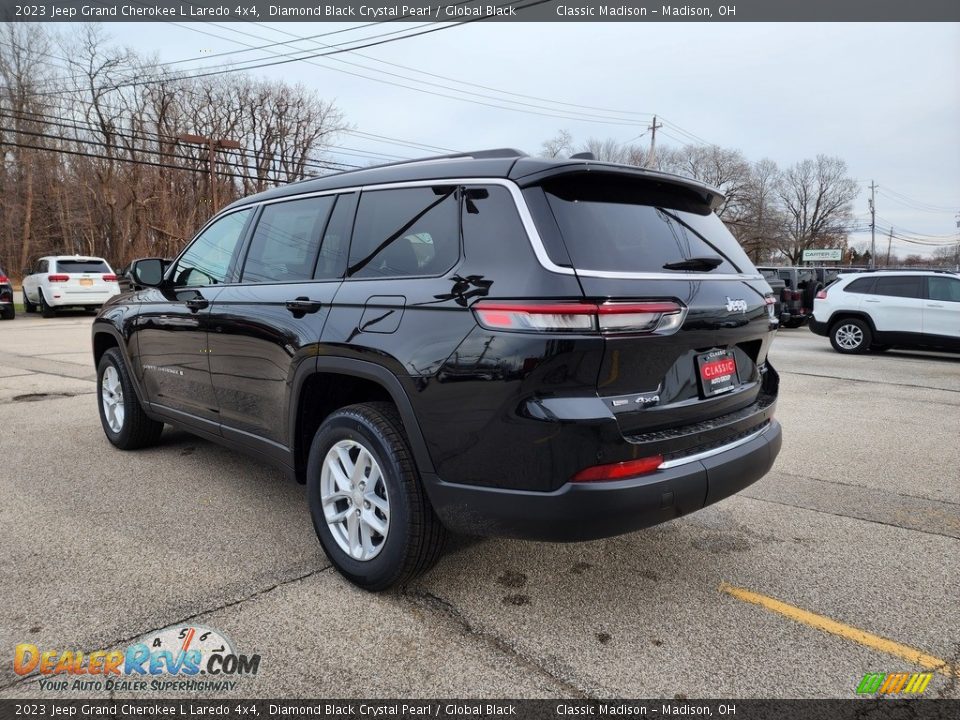 2023 Jeep Grand Cherokee L Laredo 4x4 Diamond Black Crystal Pearl / Global Black Photo #10