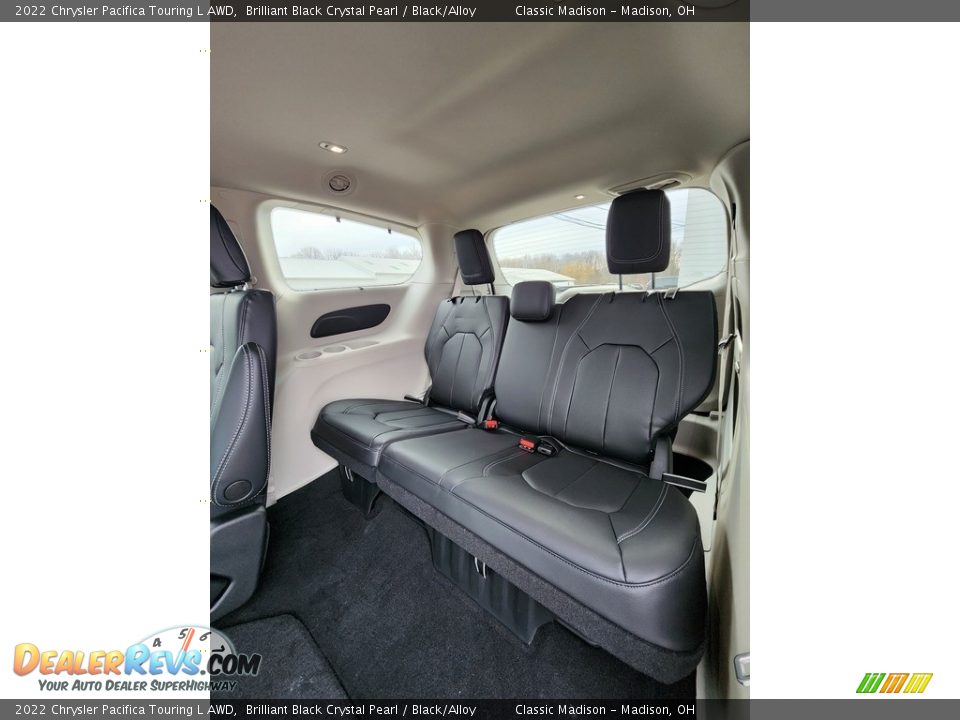 2022 Chrysler Pacifica Touring L AWD Brilliant Black Crystal Pearl / Black/Alloy Photo #4