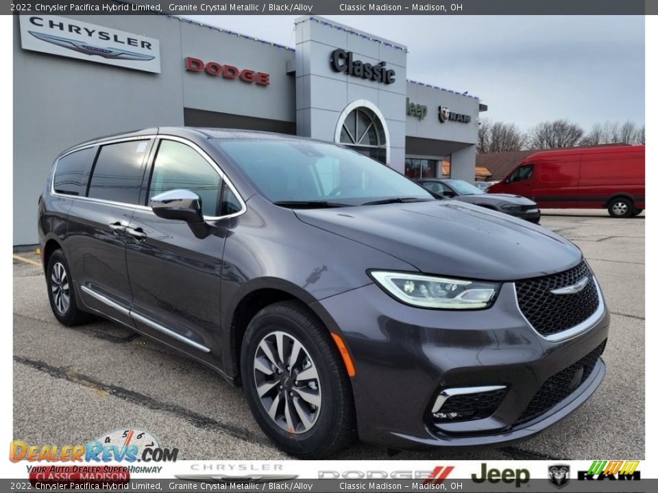 2022 Chrysler Pacifica Hybrid Limited Granite Crystal Metallic / Black/Alloy Photo #1