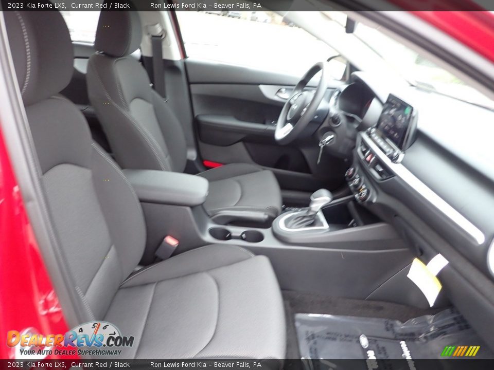 2023 Kia Forte LXS Currant Red / Black Photo #11