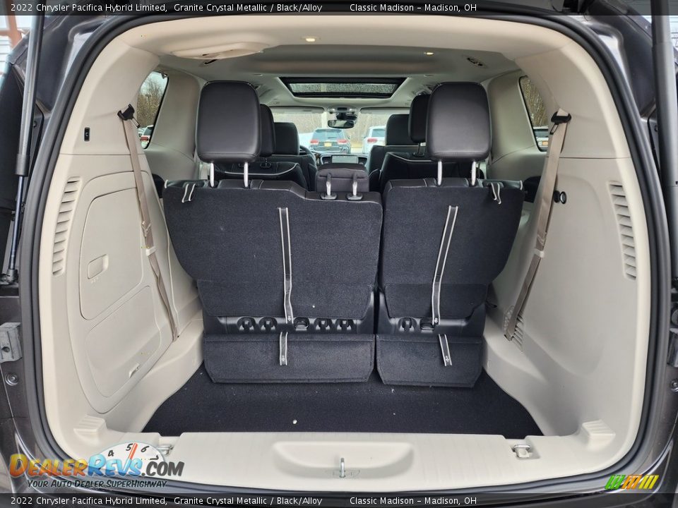 2022 Chrysler Pacifica Hybrid Limited Trunk Photo #12