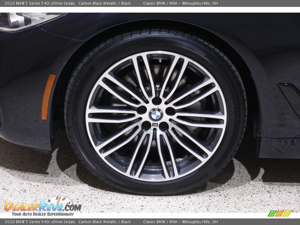 2019 BMW 5 Series 540i xDrive Sedan Wheel Photo #23