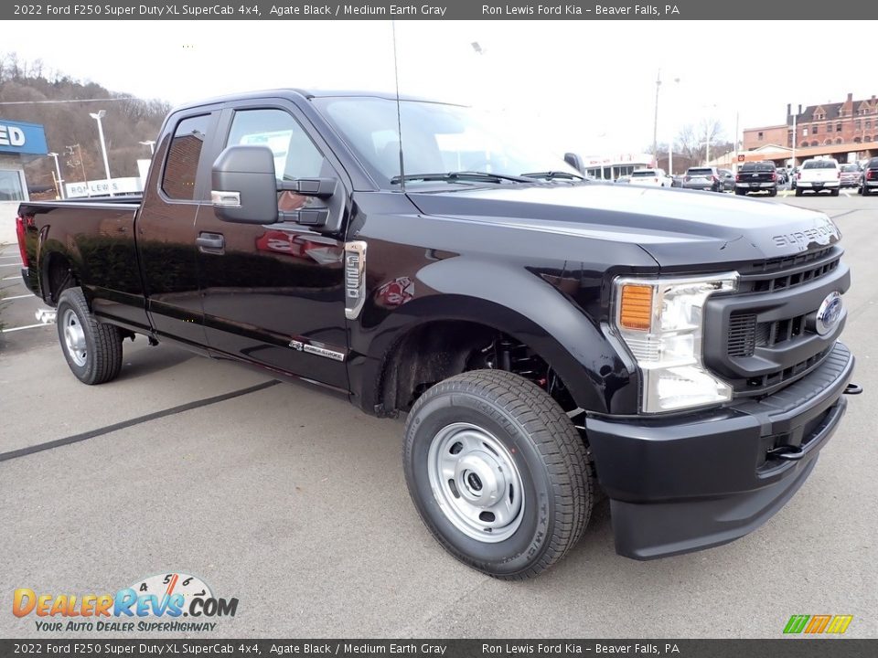2022 Ford F250 Super Duty XL SuperCab 4x4 Agate Black / Medium Earth Gray Photo #2