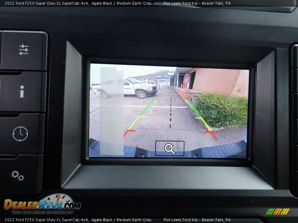 2022 Ford F250 Super Duty XL SuperCab 4x4 Agate Black / Medium Earth Gray Photo #18