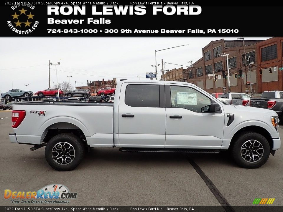 2022 Ford F150 STX SuperCrew 4x4 Space White Metallic / Black Photo #1
