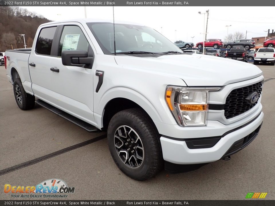 2022 Ford F150 STX SuperCrew 4x4 Space White Metallic / Black Photo #2