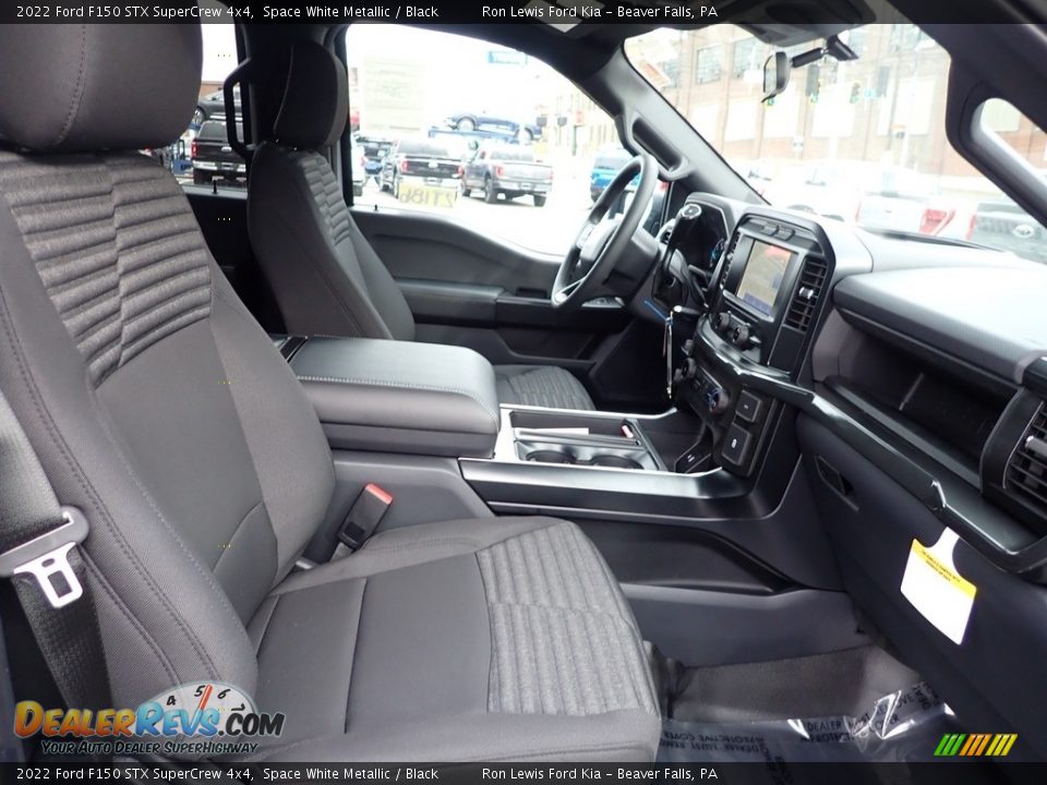 2022 Ford F150 STX SuperCrew 4x4 Space White Metallic / Black Photo #11