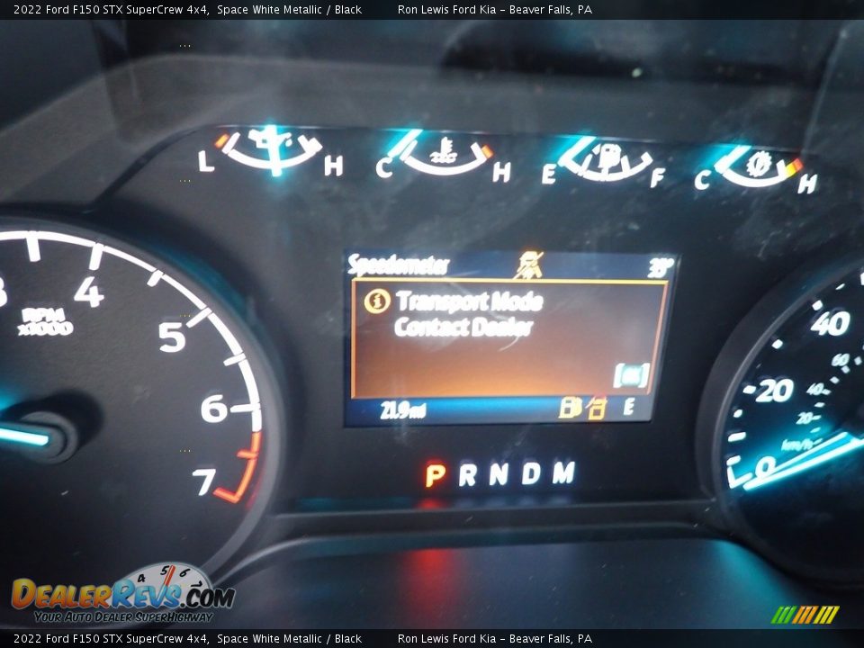 2022 Ford F150 STX SuperCrew 4x4 Space White Metallic / Black Photo #16